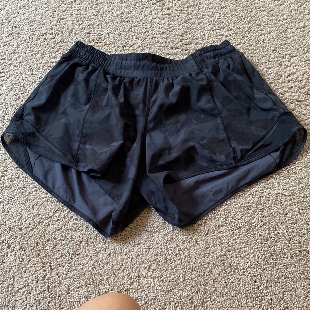 Lulu black camo hotty hots size 10 tall